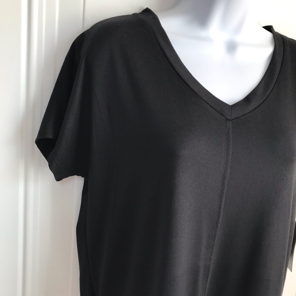 Cuddl Duds Brand solid black v-neck ss soft & stretchy tee top in size XS NWT - Picture 3 of 13